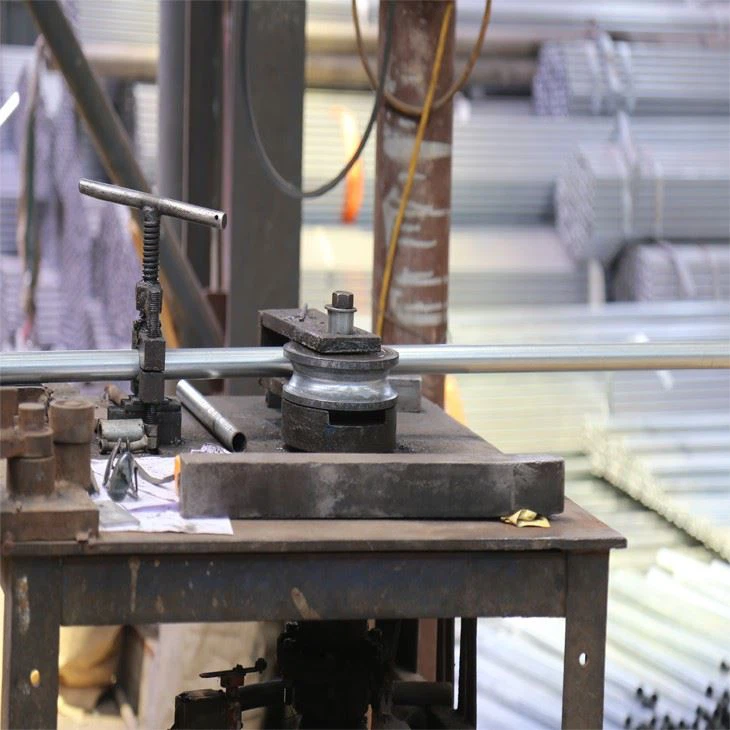 Factory Direct Black Ground Sleeve